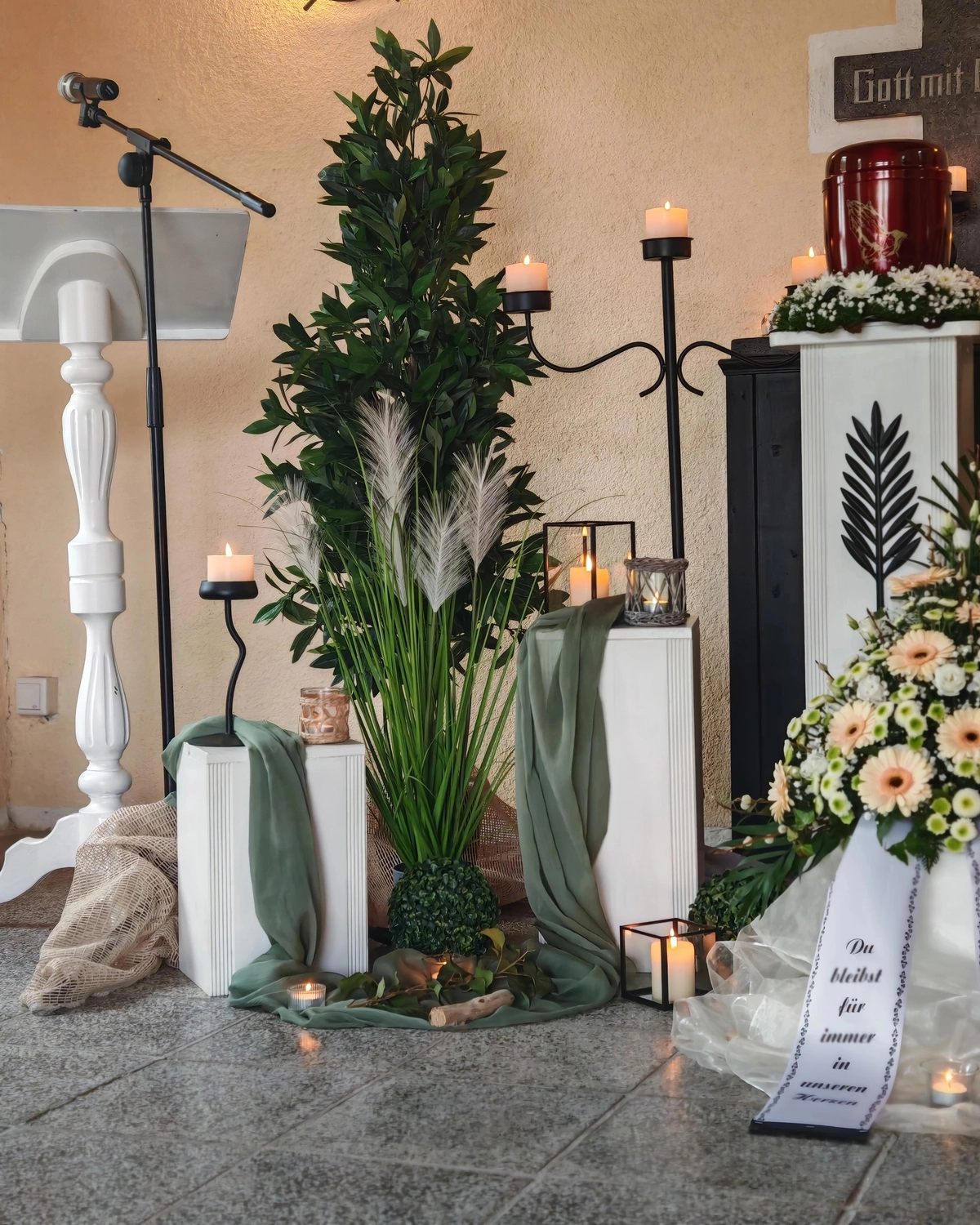 Freiberuflicher Trauerredner – Dekoration